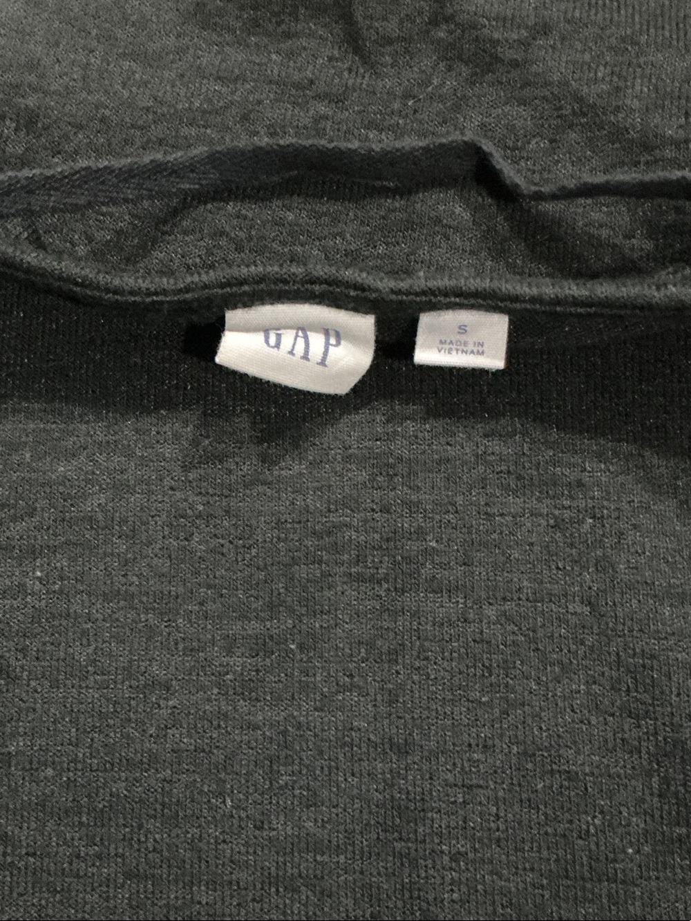GAP Men's Charcoal Gray Crewneck Sweater